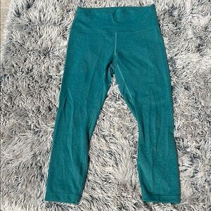 Lululemon Wondertrain Crop Leggings